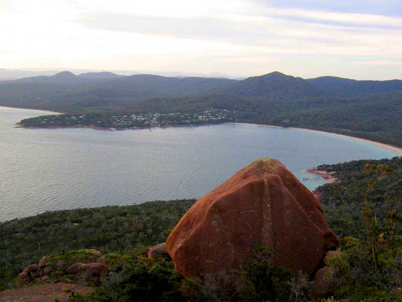 rock and coles bay